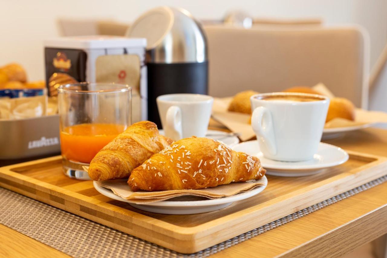 Balneum Rooms & Spa Mirabella Eclano ภายนอก รูปภาพ